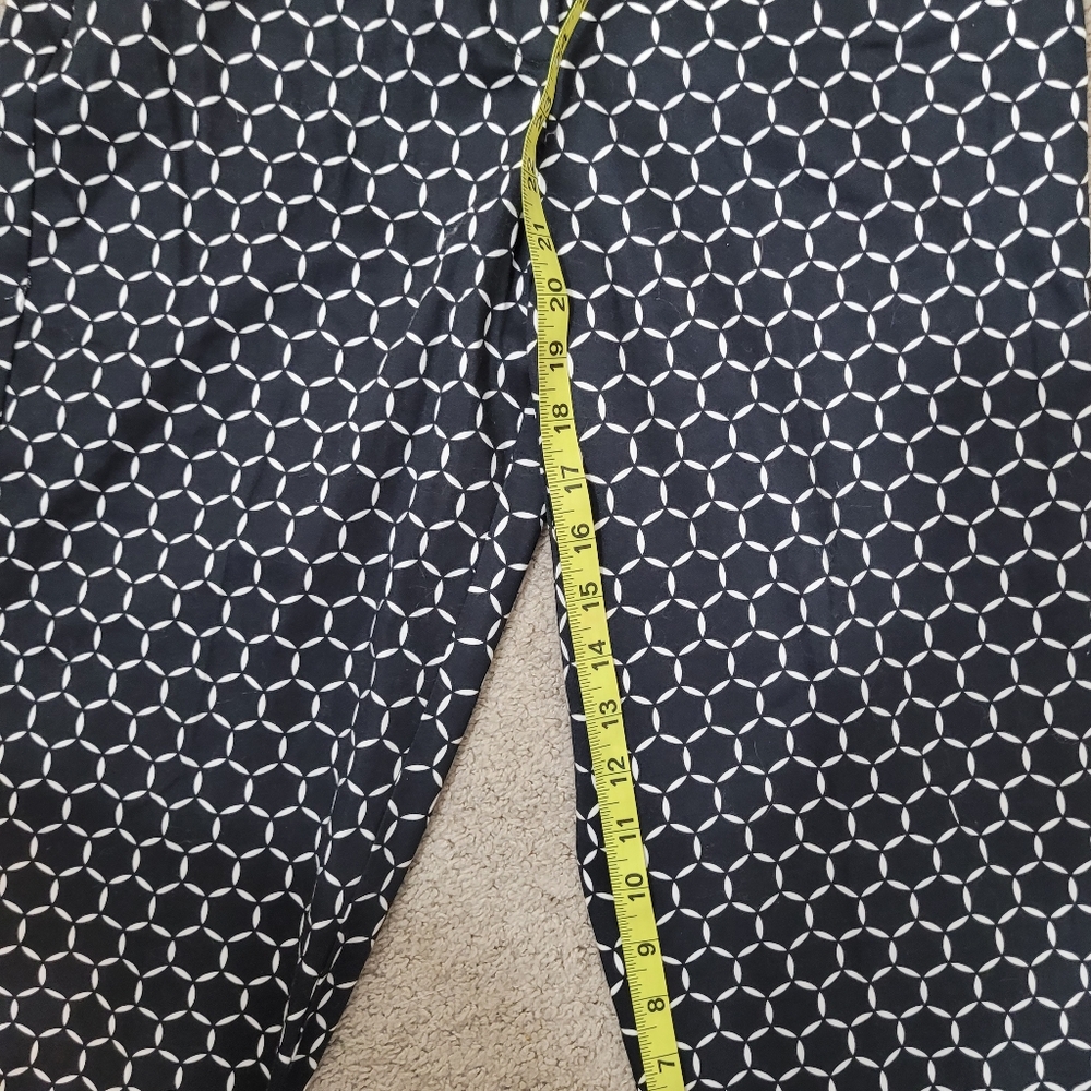 Counterparts Slimming Sensations Capri Pants Size 8P - Picture 9 of 10